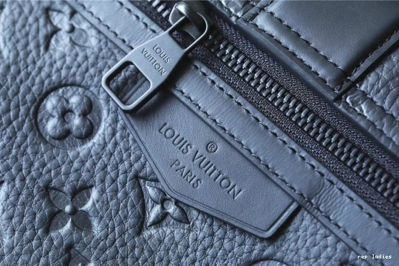 Cheap LOUIS S-Cape Messenger VUITTON 0812